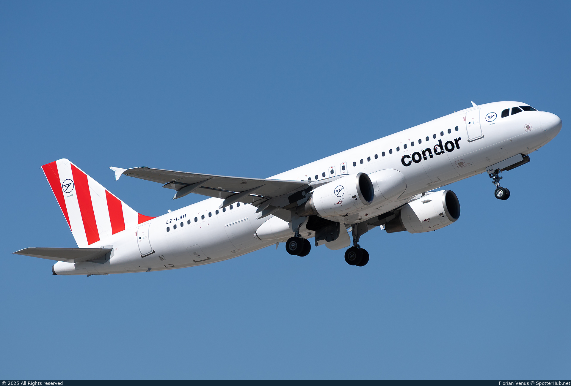 Photo of LZ-LAH - Airbus A320-214 operated by Condor (opb European Air Charter)