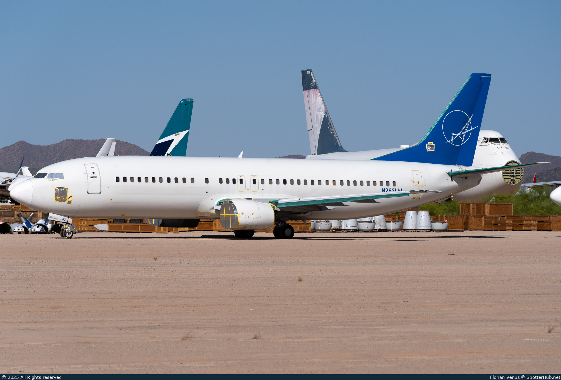 Photo of N263LM - Boeing 737-4Q3 operated by iAero Airways