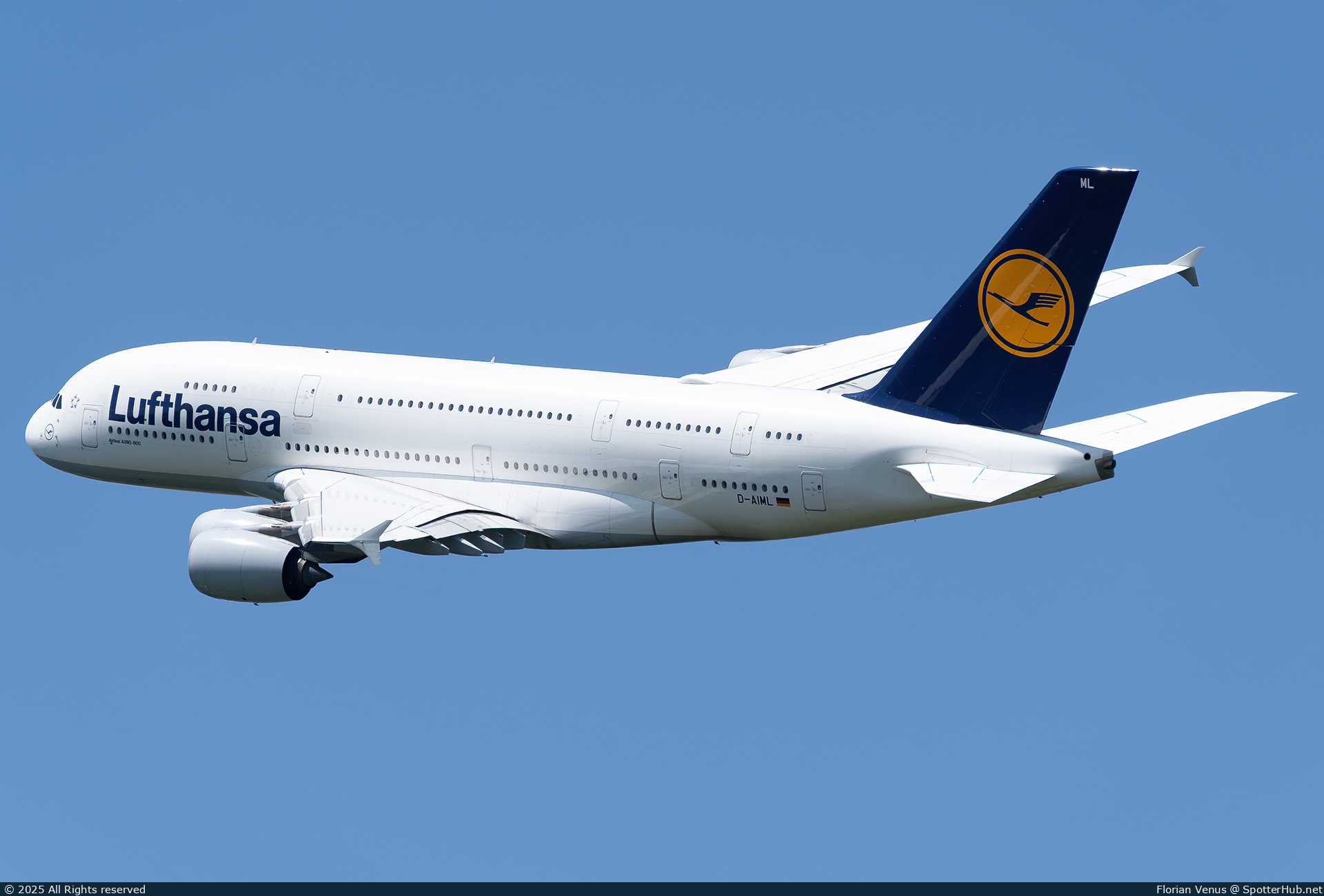 Photo of D-AIML - Airbus A380-841 operated by Lufthansa