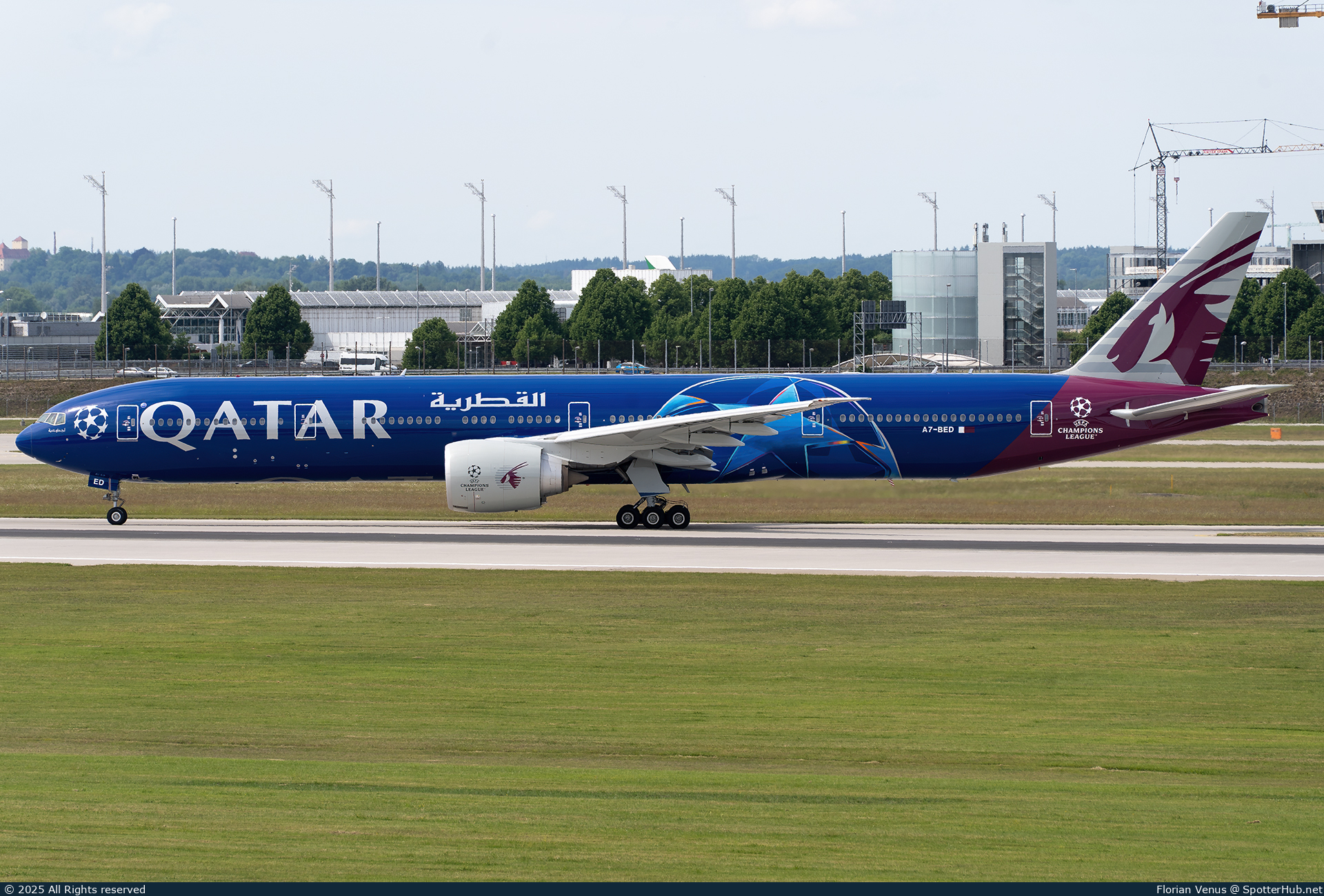 Photo of A7-BED - Boeing 777-3DZ(ER) operated by Qatar Airways