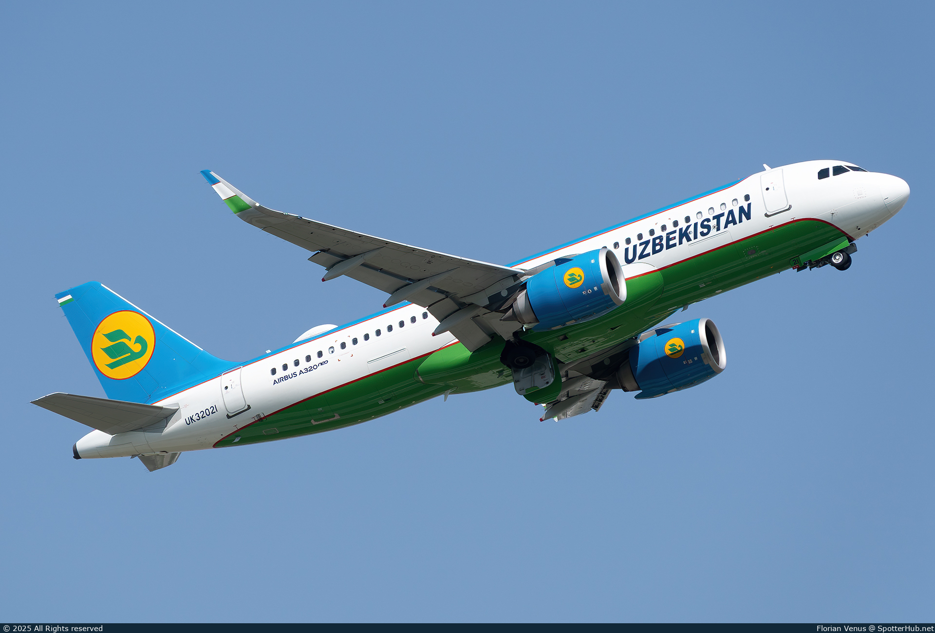 Photo of UK32021 - Airbus A320-251N operated by Uzbekistan Airways