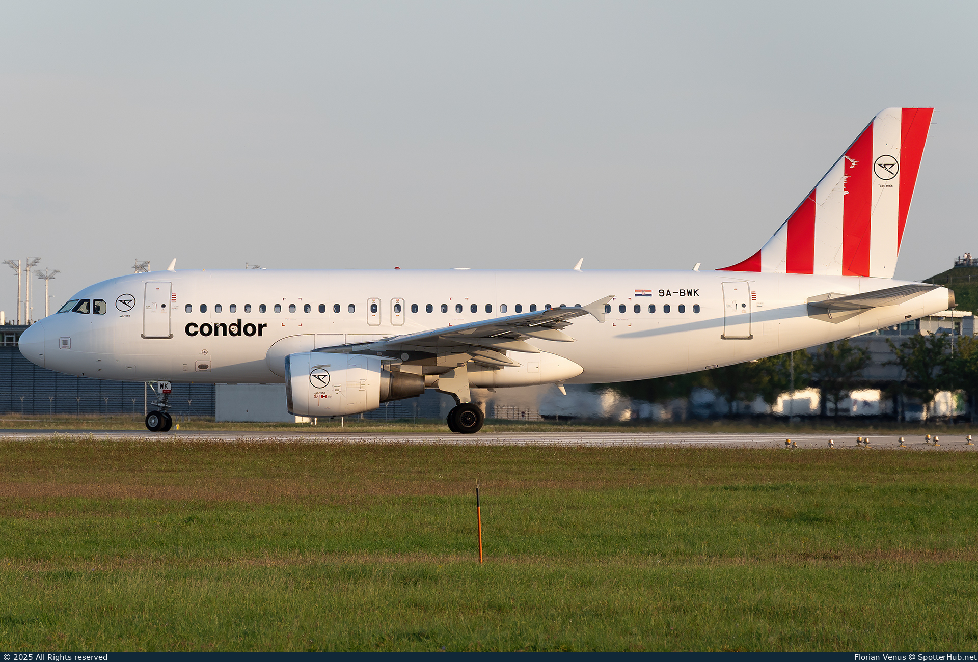 Photo of 9A-BWK - Airbus A319-112 operated by Condor (opb Fly Air41 Airways)