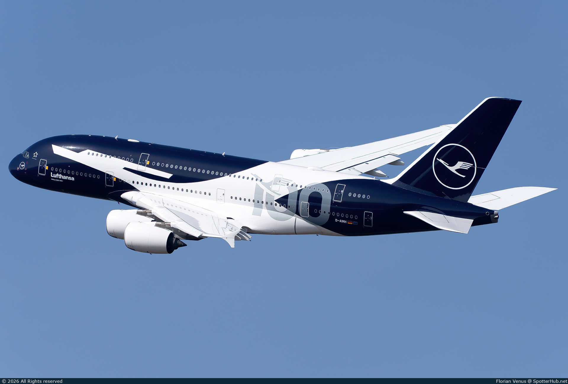 Photo of D-AIMH - Airbus A380-841 operated by Lufthansa