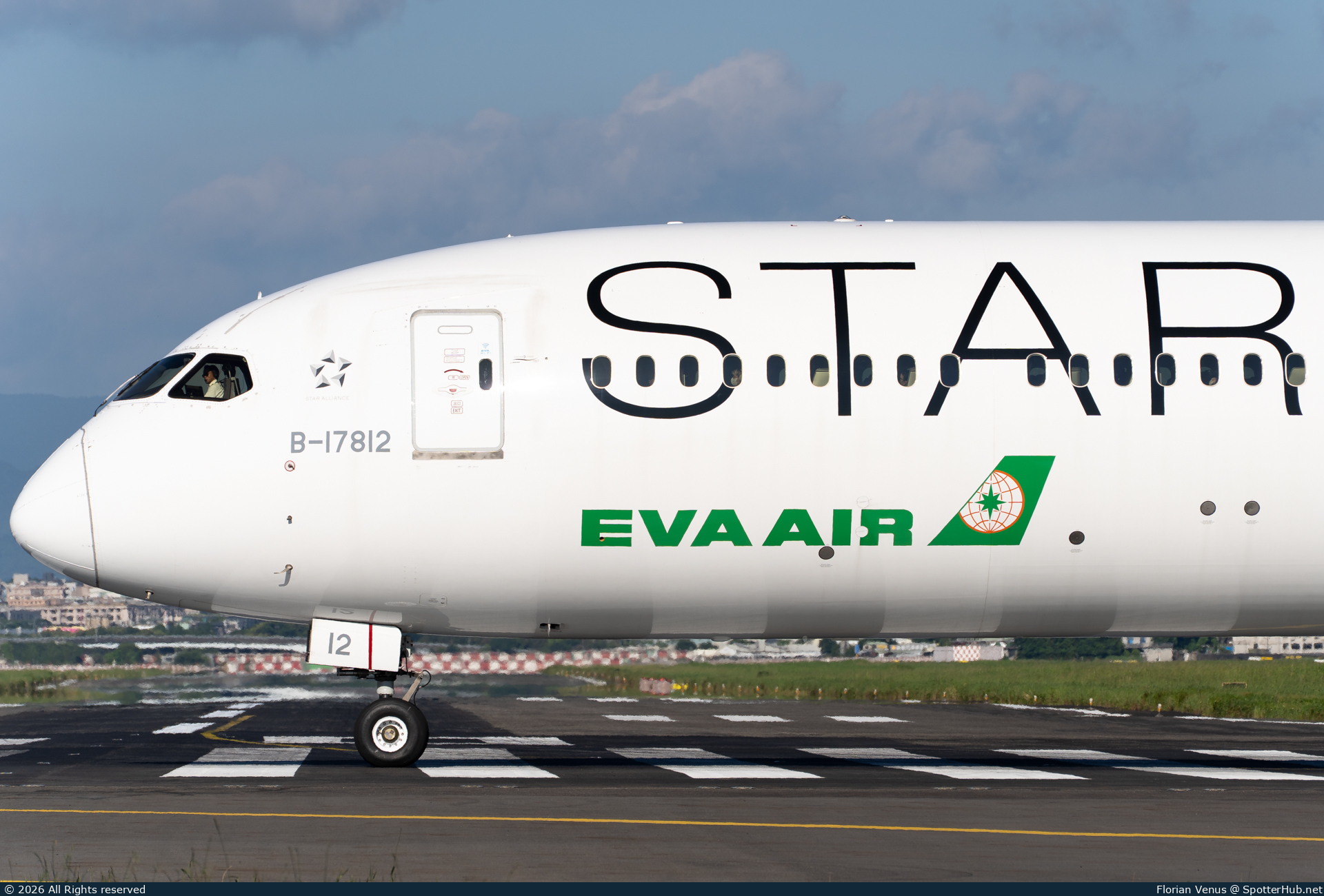 Photo of B-17812 - Boeing 787-10 Dreamliner operated by EVA Air