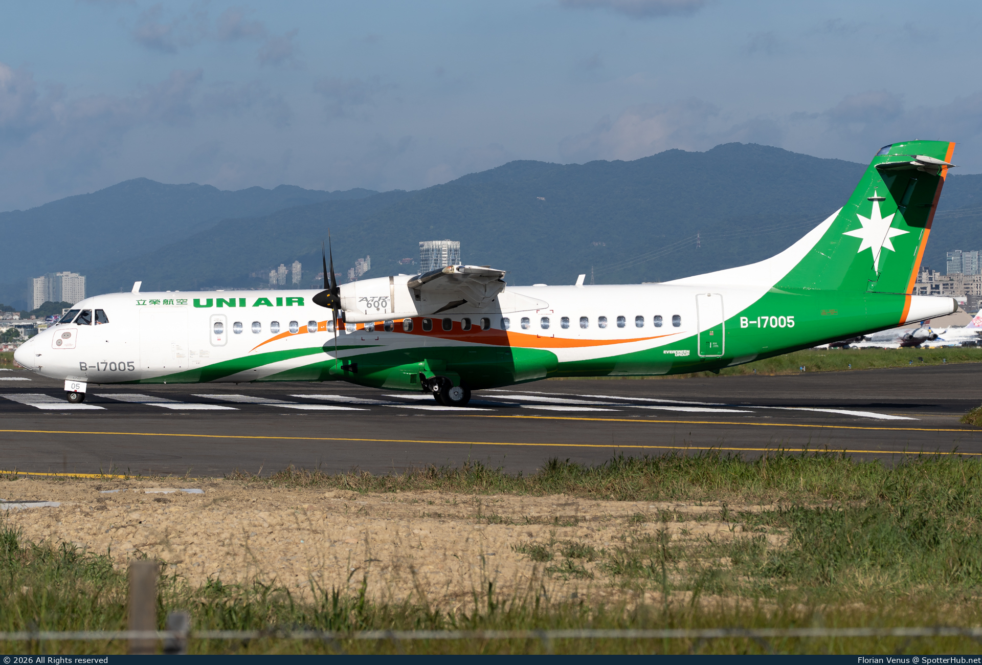 Photo of B-17005 - ATR 72-600 operated by UNI Air