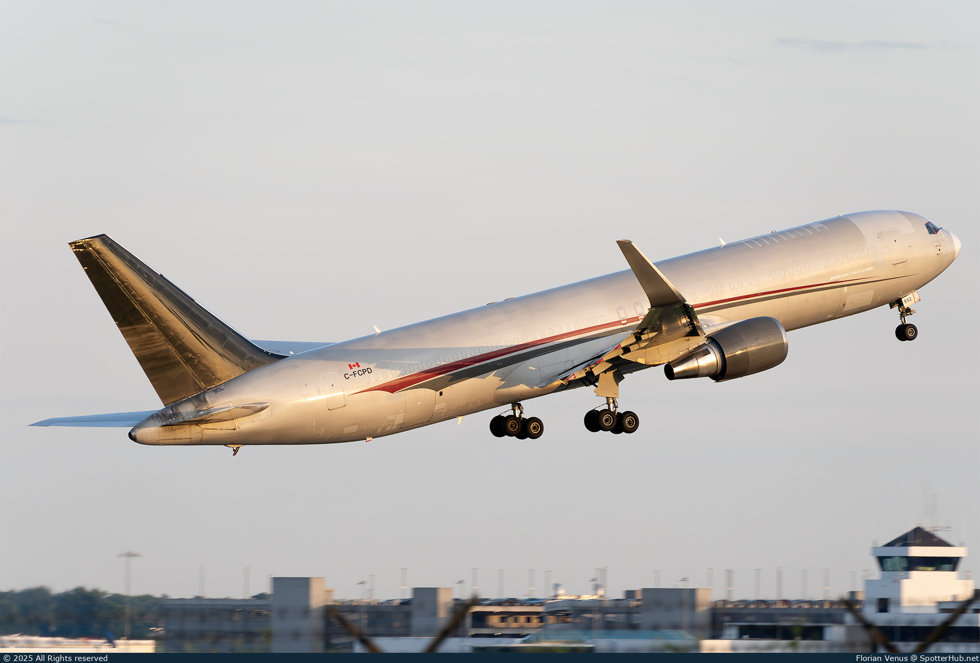 Photo of C-FCPD - Boeing 767-316(ER)(BDSF) operated by Cargojet Airways