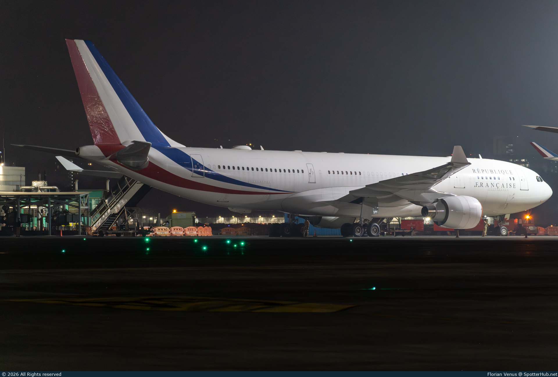 Photo of F-RARF - Airbus A330-223 operated by Government of France