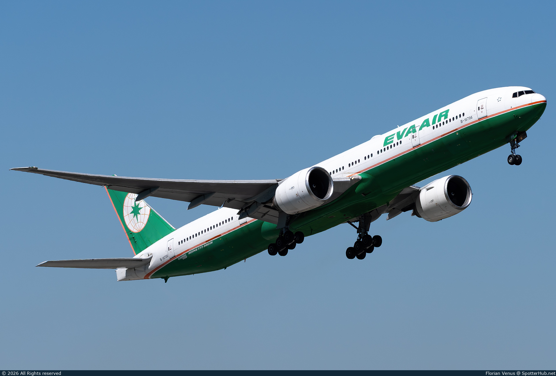 Photo of B-16706 - Boeing 777-35E(ER) operated by EVA Air