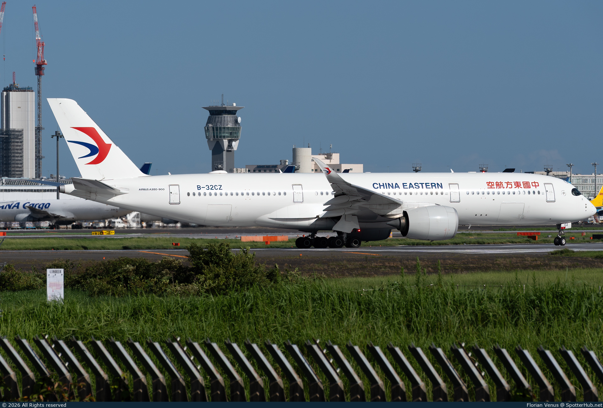Photo of B-32CZ - Airbus A350-941 operated by China Eastern Airlines