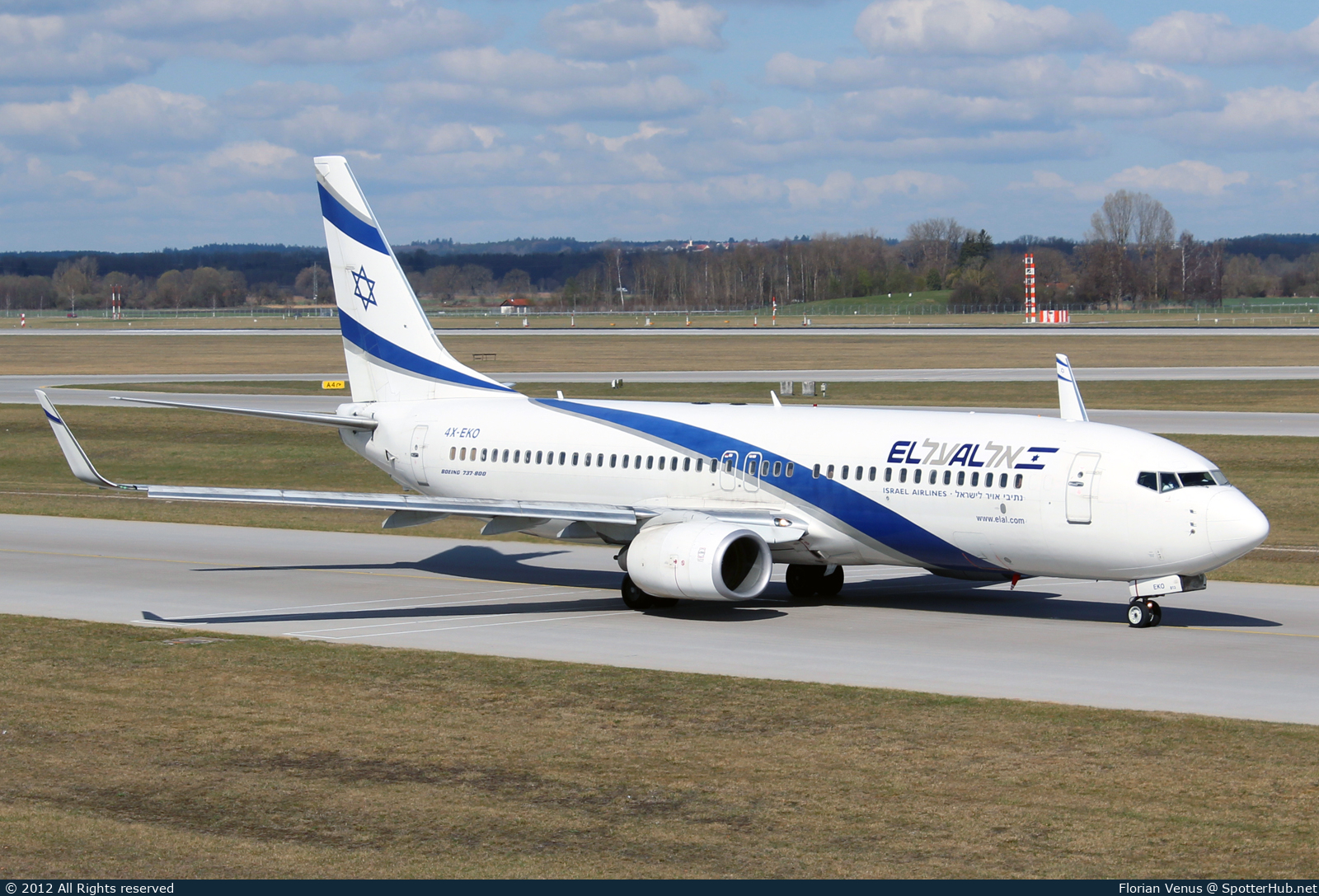 Photo of 4X-EKO - Boeing 737-86Q operated by El Al Israel Airlines