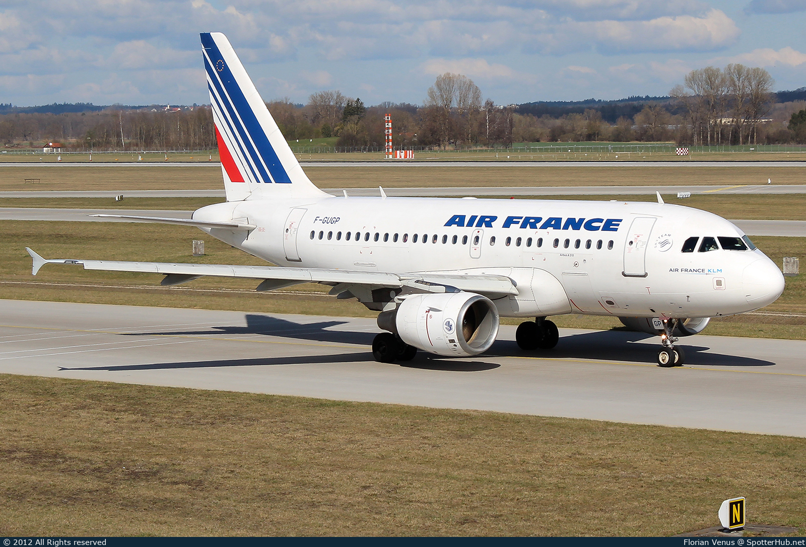 Photo of F-GUGP - Airbus A318-111 operated by Air France