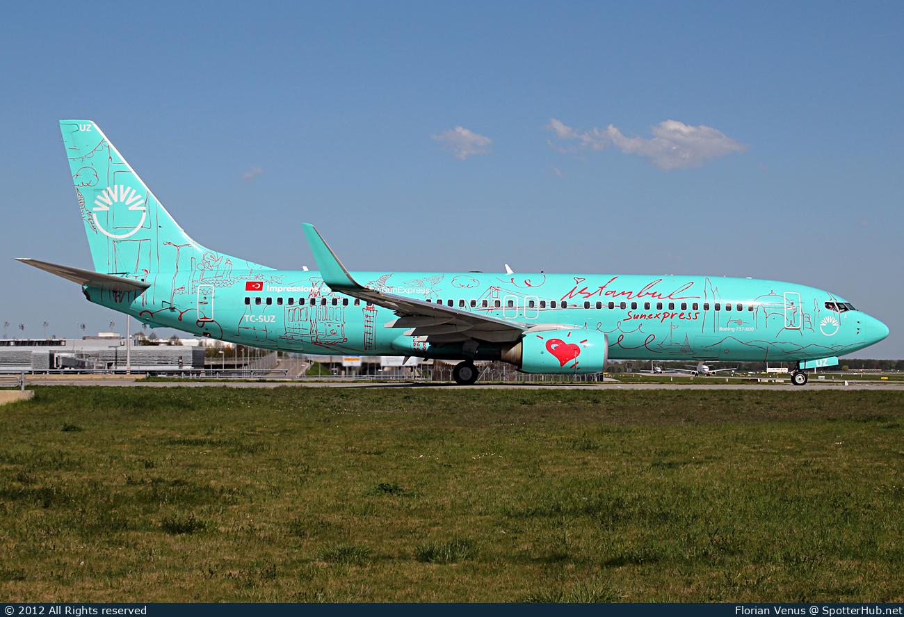 Photo of TC-SUZ - Boeing 737-8HX operated by SunExpress