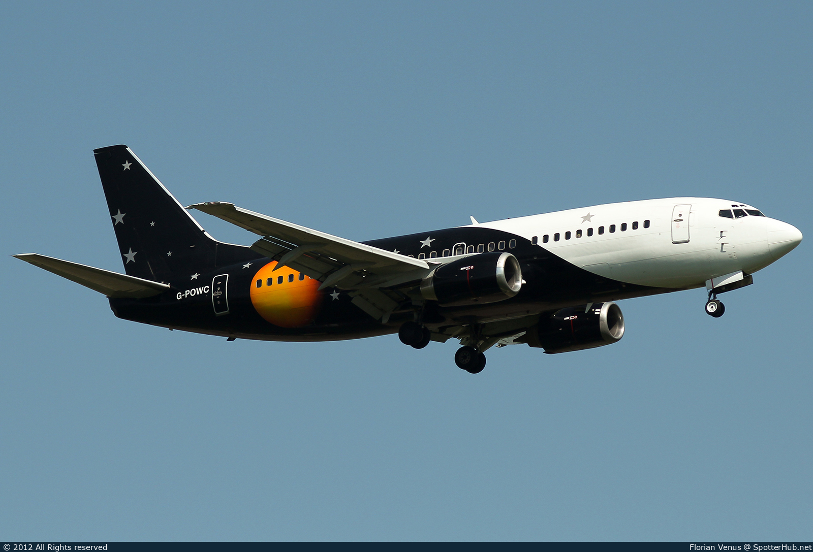 Photo of G-POWC - Boeing 737-33A(QC) operated by Titan Airways