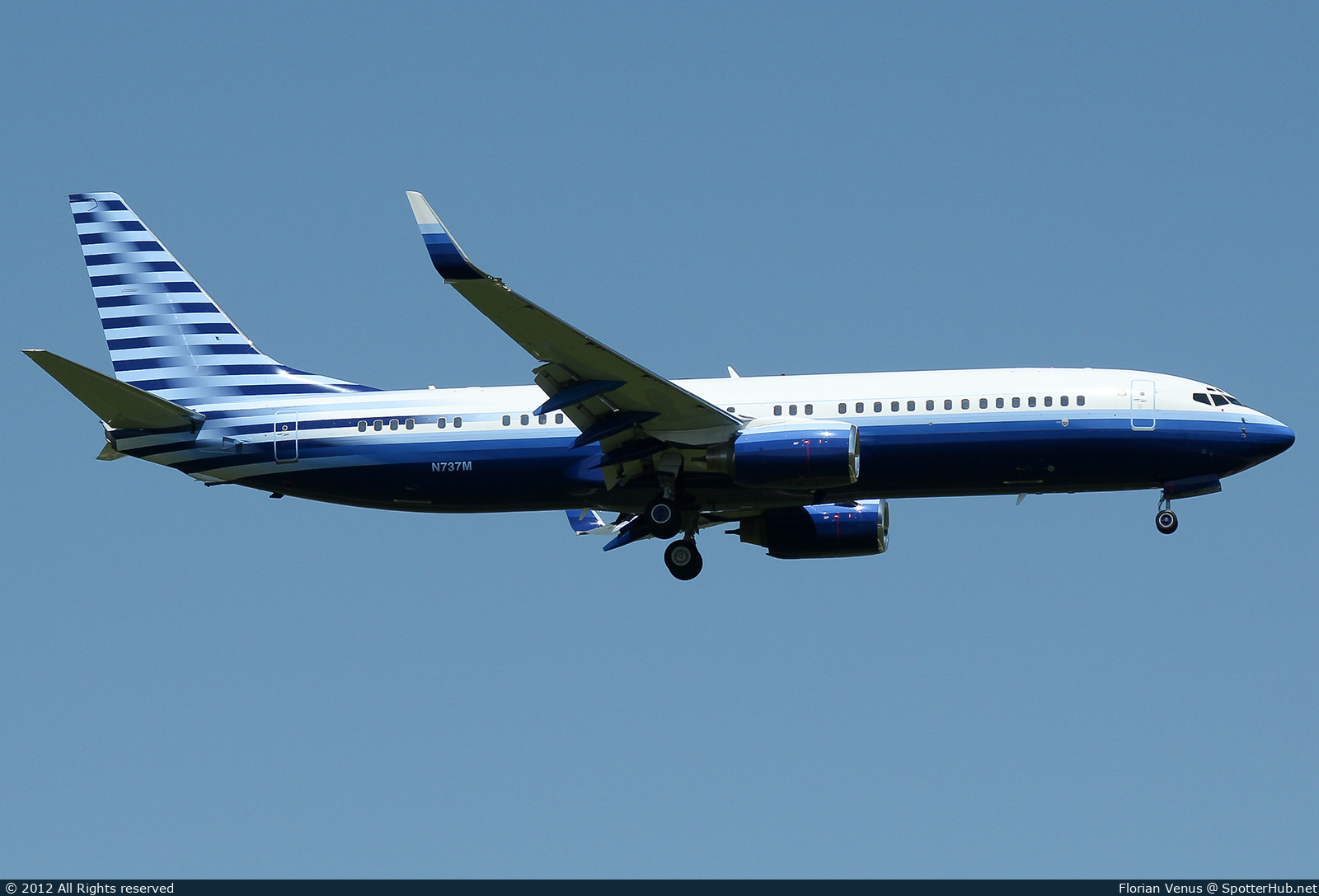 Photo of N737M - Boeing 737-8EQ(BBJ2) operated by EIE Eagle Inc.