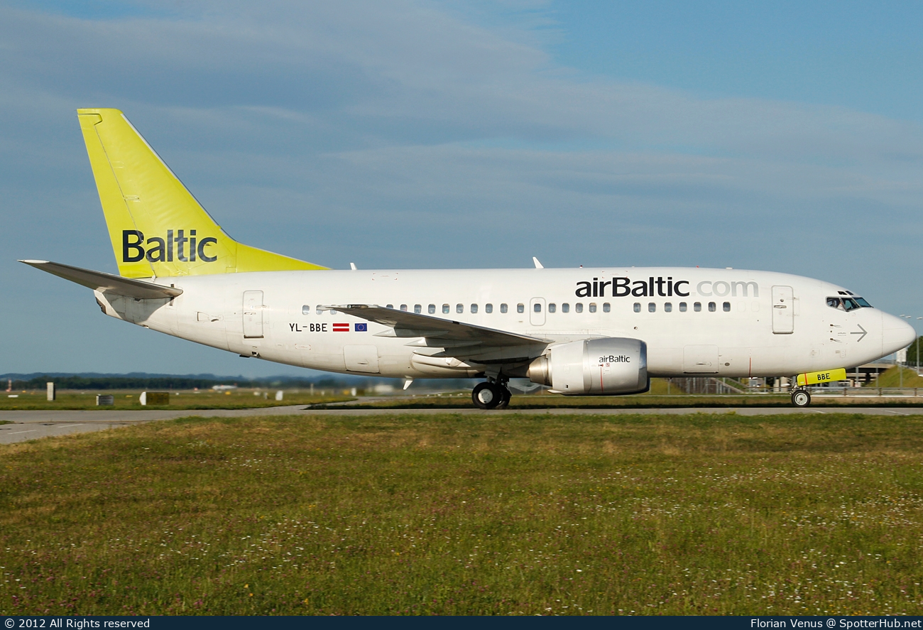 Photo of YL-BBE - Boeing 737-53S operated by airBaltic