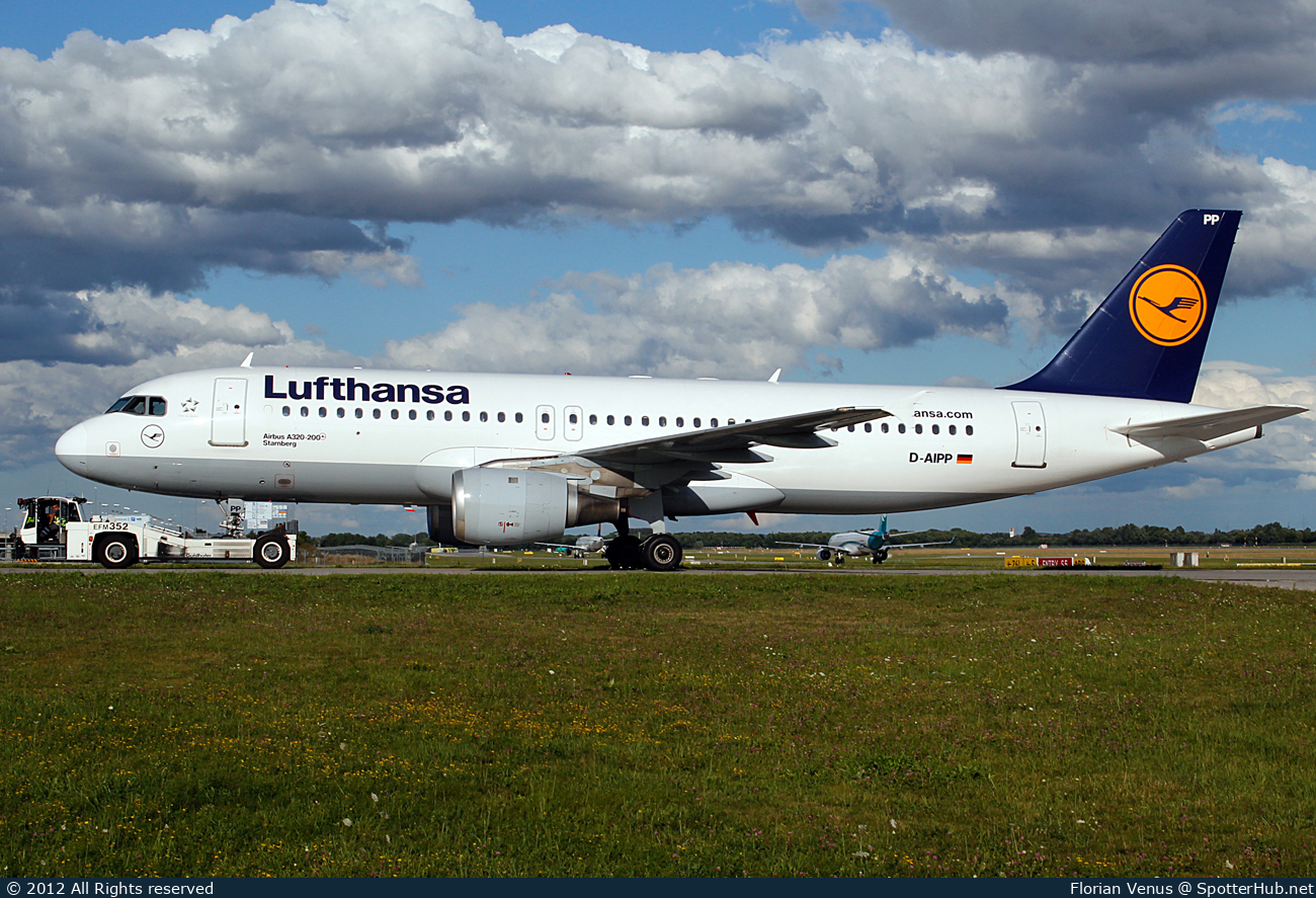 Photo of D-AIPP - Airbus A320-211 operated by Lufthansa