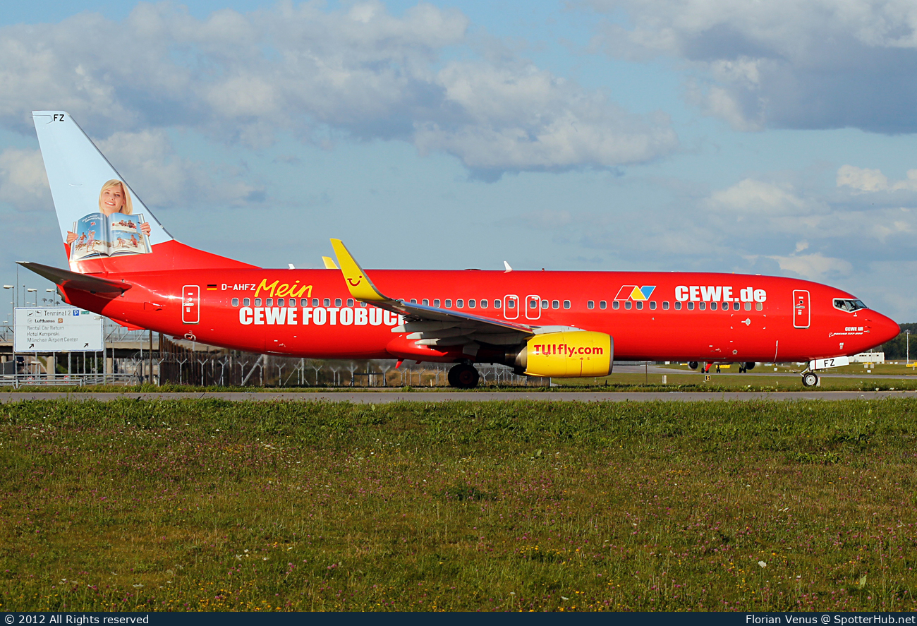 Photo of D-AHFZ - Boeing 737-8K5 operated by TUIfly