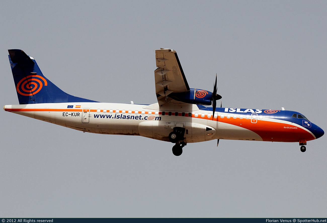 Photo of EC-KUR - ATR 72-500 operated by Islas Airways