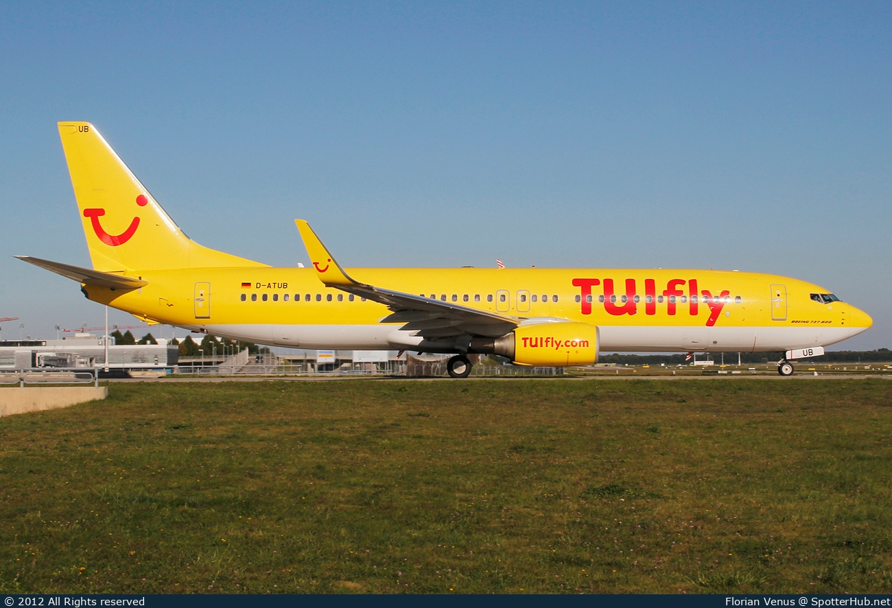 Photo of D-ATUB - Boeing 737-8K5 operated by TUIfly