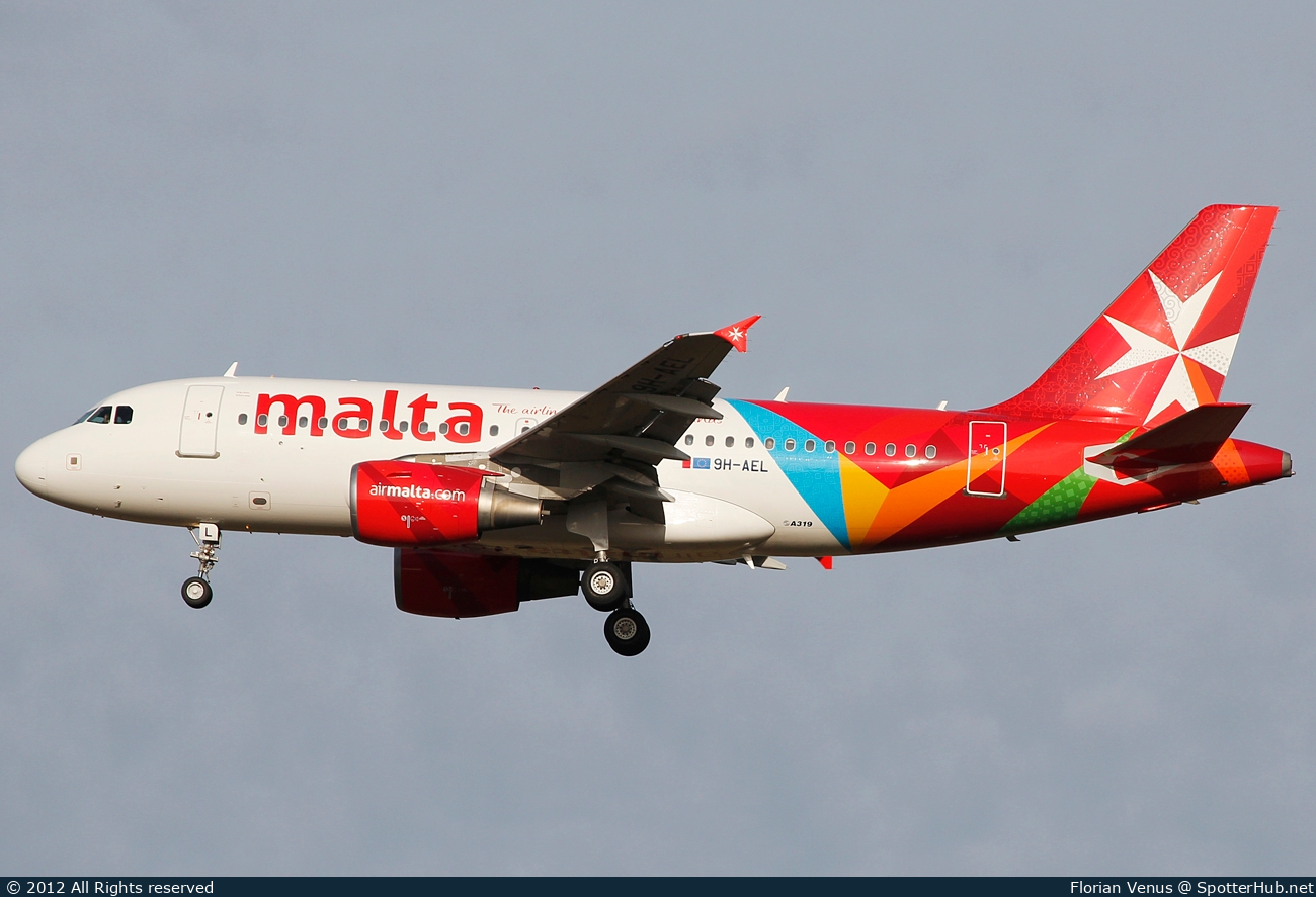 Photo of 9H-AEL - Airbus A319-112 operated by Air Malta
