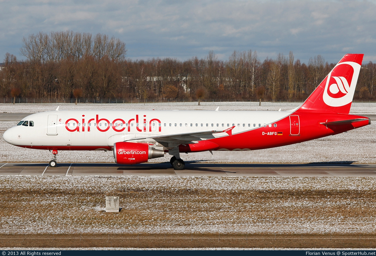 Photo of D-ABFG - Airbus A320-214 operated by Air Berlin