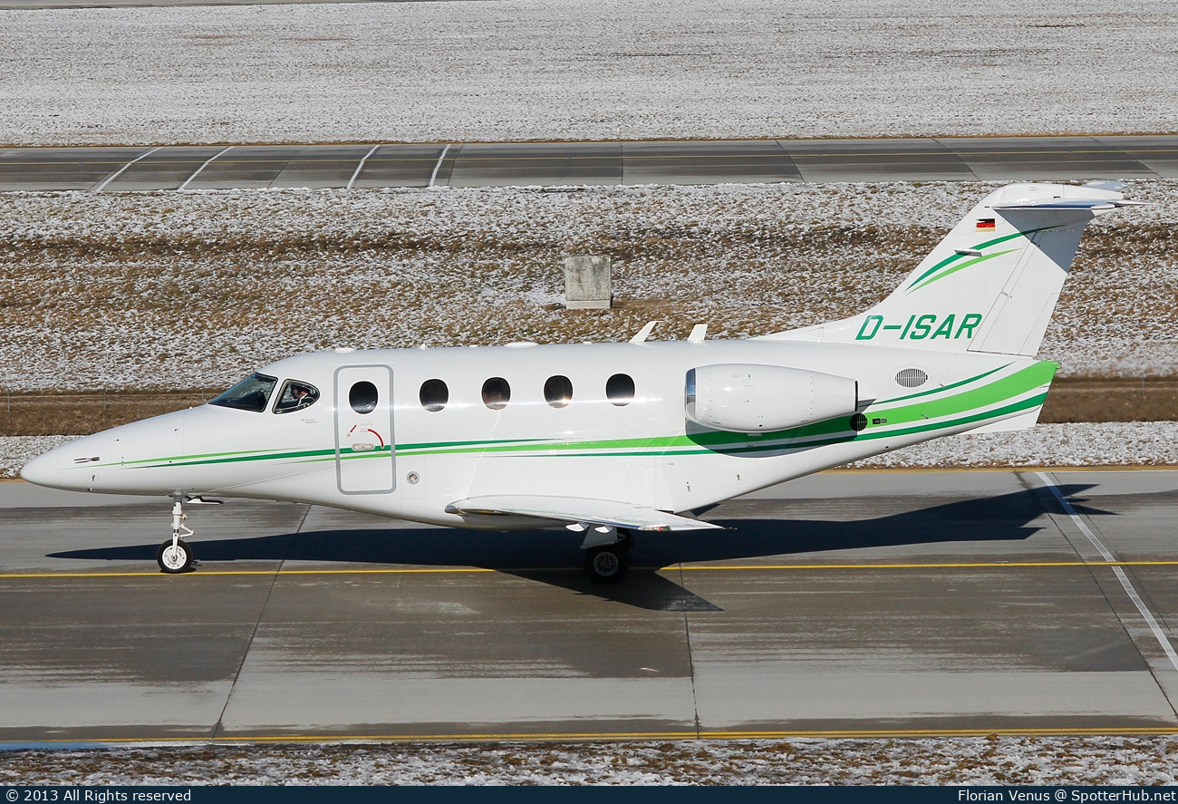 Photo of D-ISAR - Hawker Beechcraft 390 Premier I operated by EXXAero International