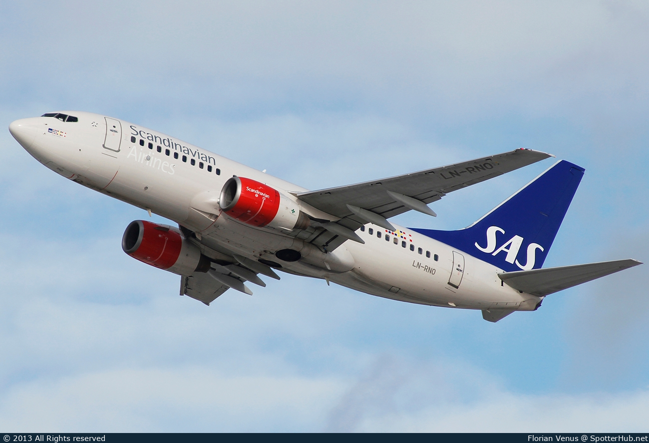Photo of LN-RNO - Boeing 737-783 operated by SAS Scandinavian Airlines