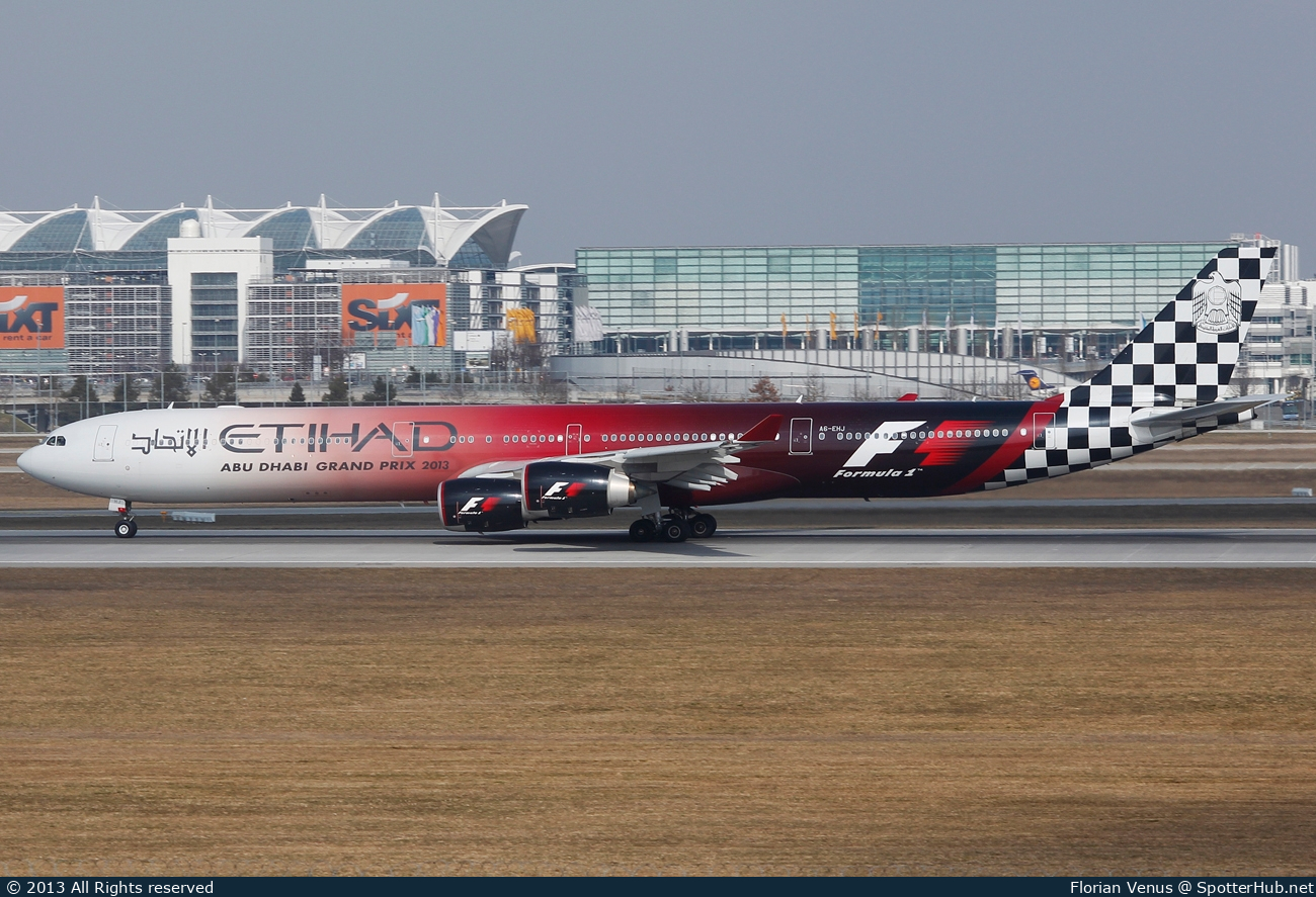 Photo of A6-EHJ - Airbus A340-642 operated by Etihad Airways