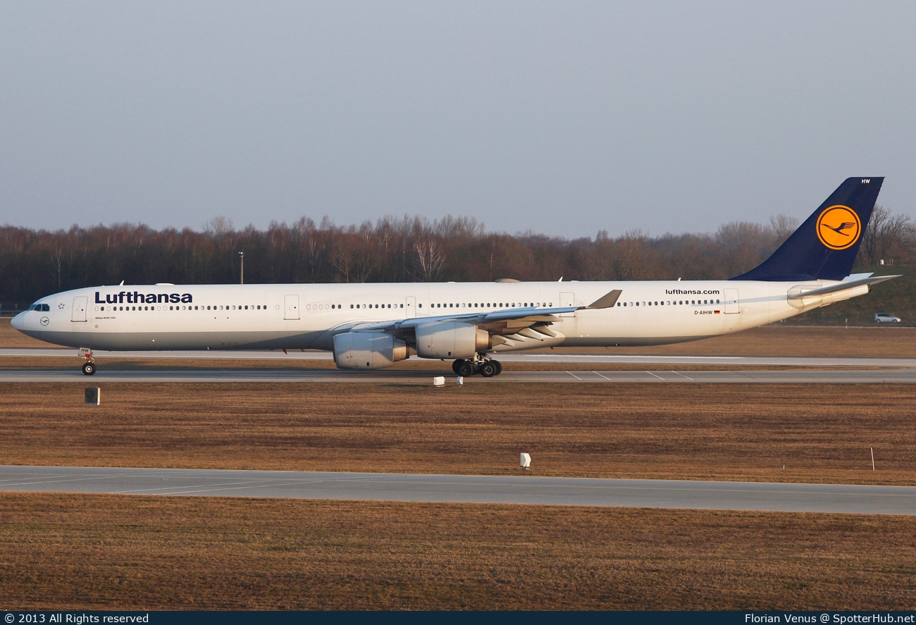 Photo of D-AIHW - Airbus A340-642 operated by Lufthansa
