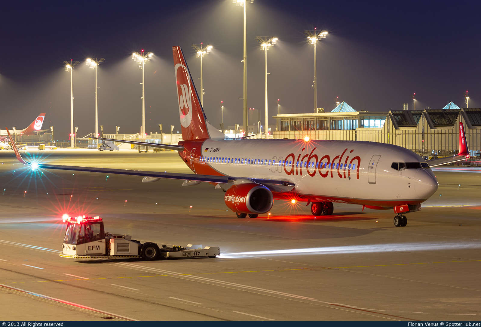 Photo of D-ABMH - Boeing 737-86J operated by Air Berlin