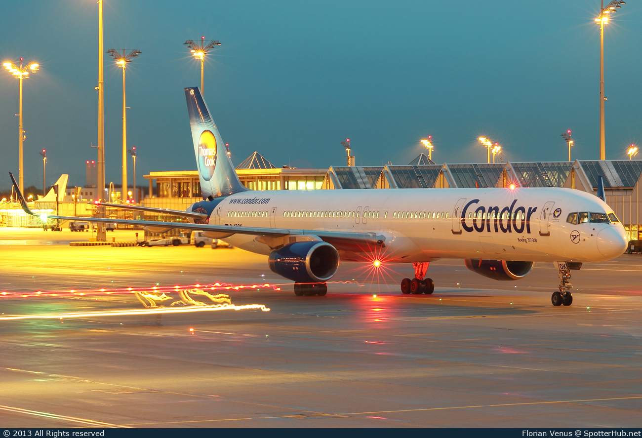 Photo of D-ABOK - Boeing 757-330 operated by Condor