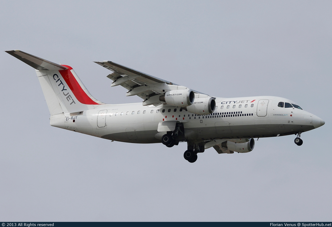 Photo of EI-RJY - British Aerospace Avro RJ85 operated by CityJet