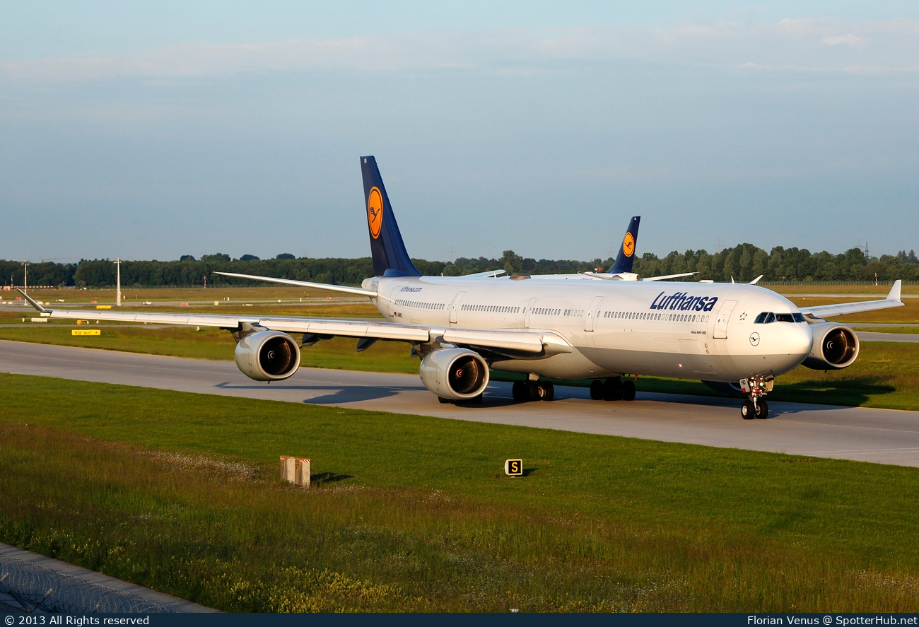Photo of D-AIHO - Airbus A340-642 operated by Lufthansa