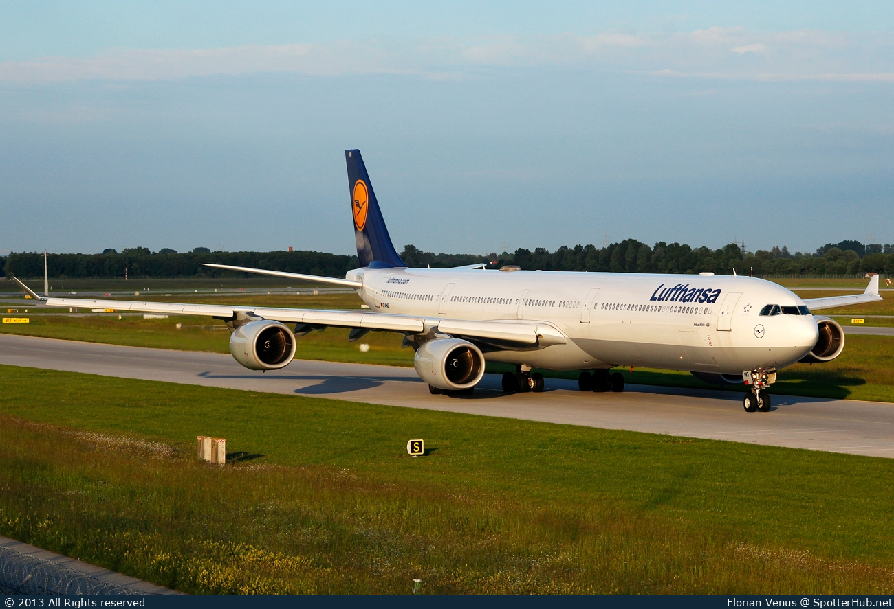 Photo of D-AIHQ - Airbus A340-642 operated by Lufthansa