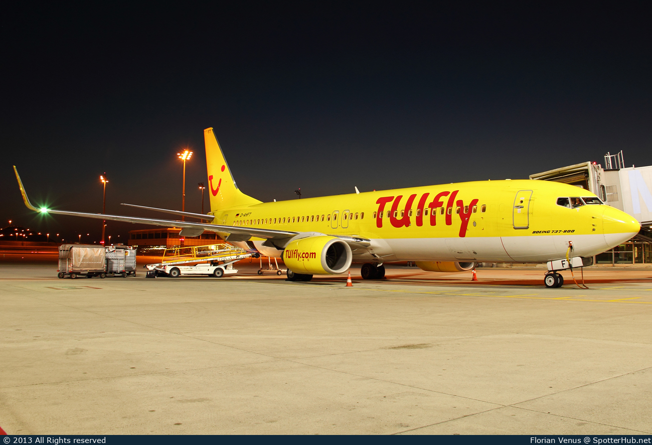 Photo of D-AHFT - Boeing 737-8K5 operated by TUIfly