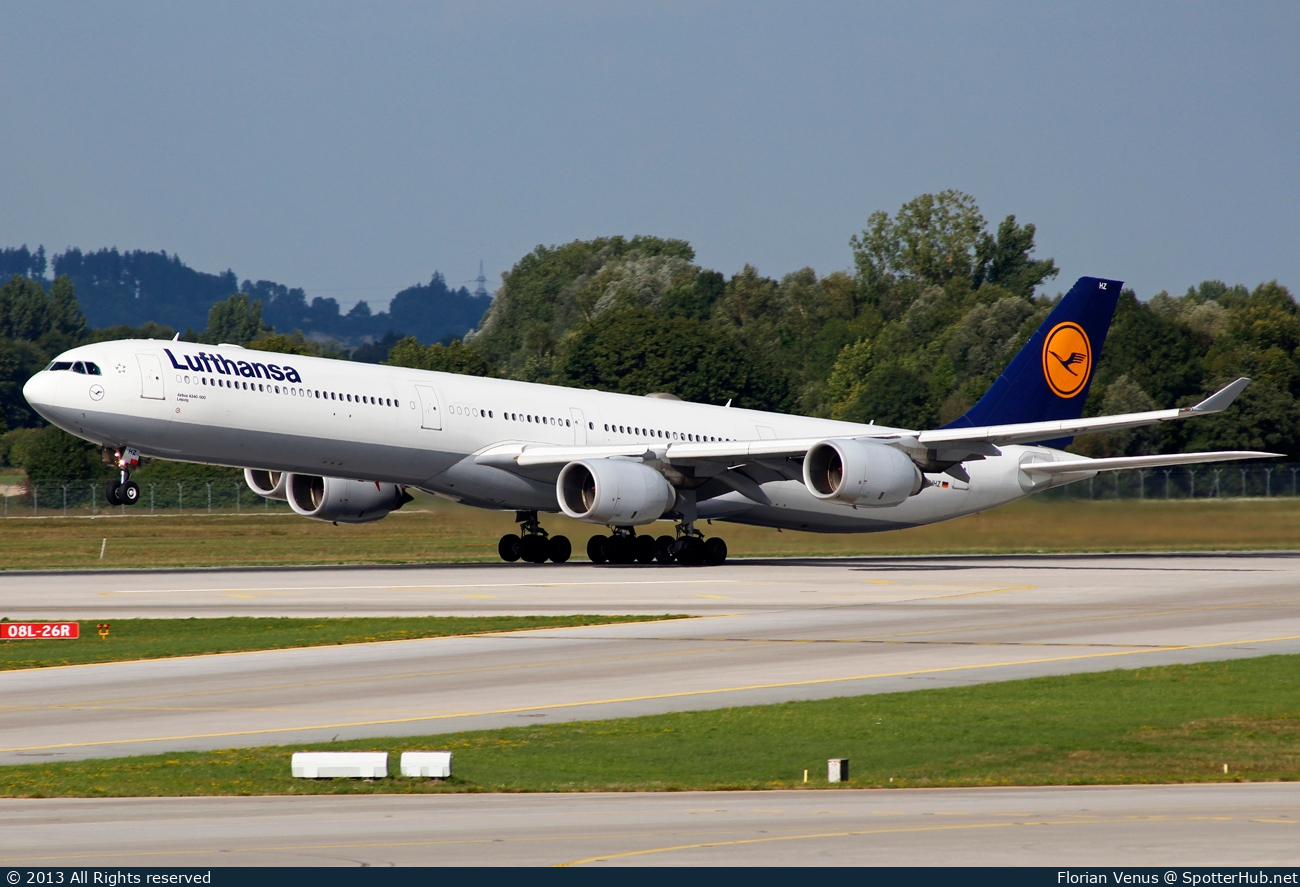 Photo of D-AIHZ - Airbus A340-642 operated by Lufthansa