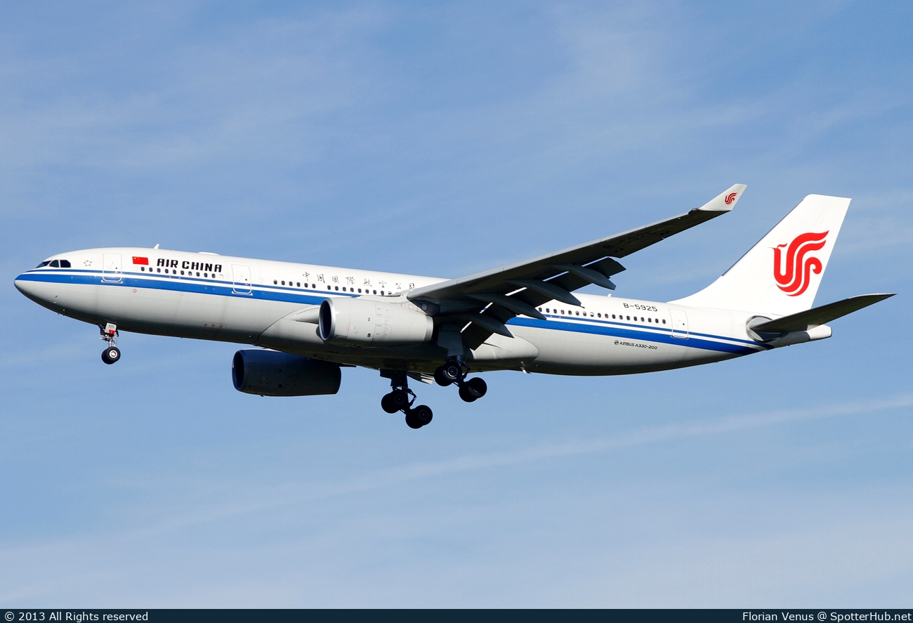 Photo of B-5925 - Airbus A330-243 operated by Air China