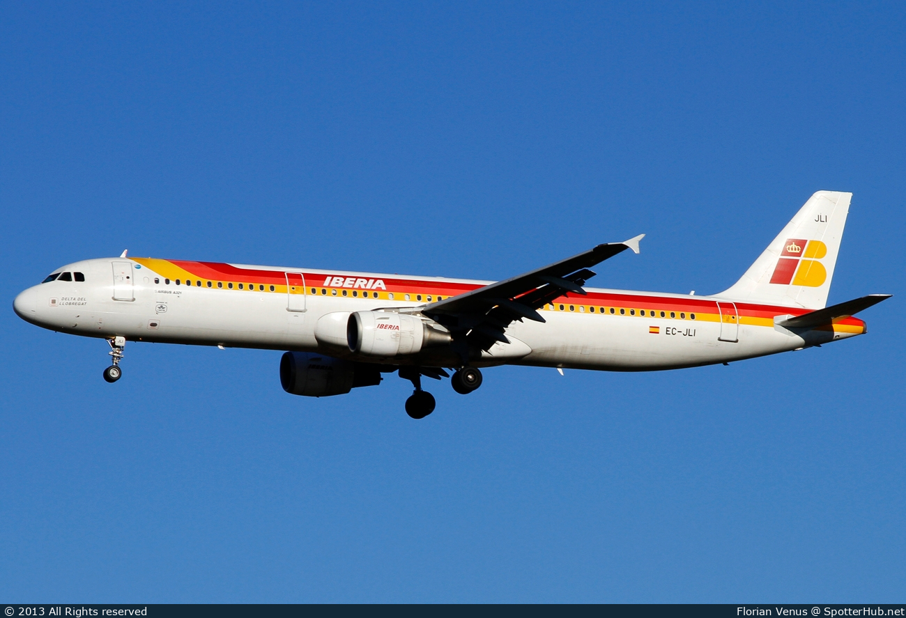 Photo of EC-JLI - Airbus A321-213 operated by Iberia