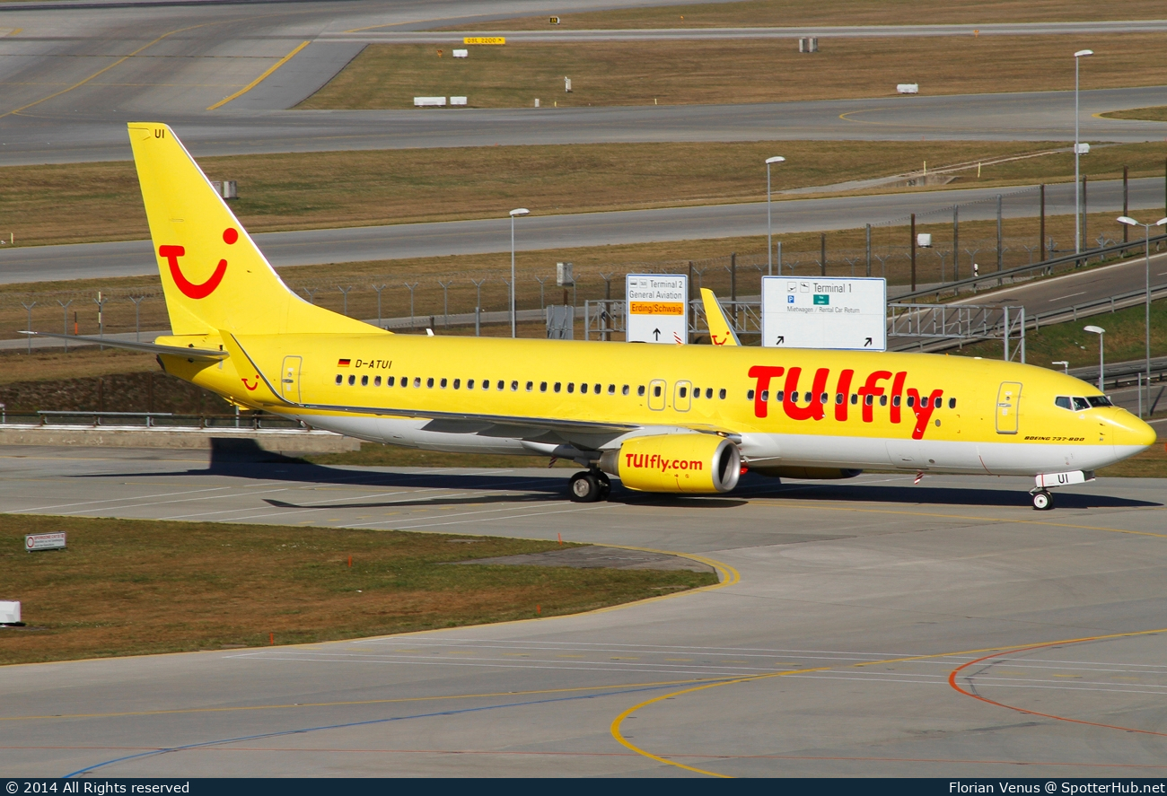 Photo of D-ATUI - Boeing 737-8K5 operated by TUIfly