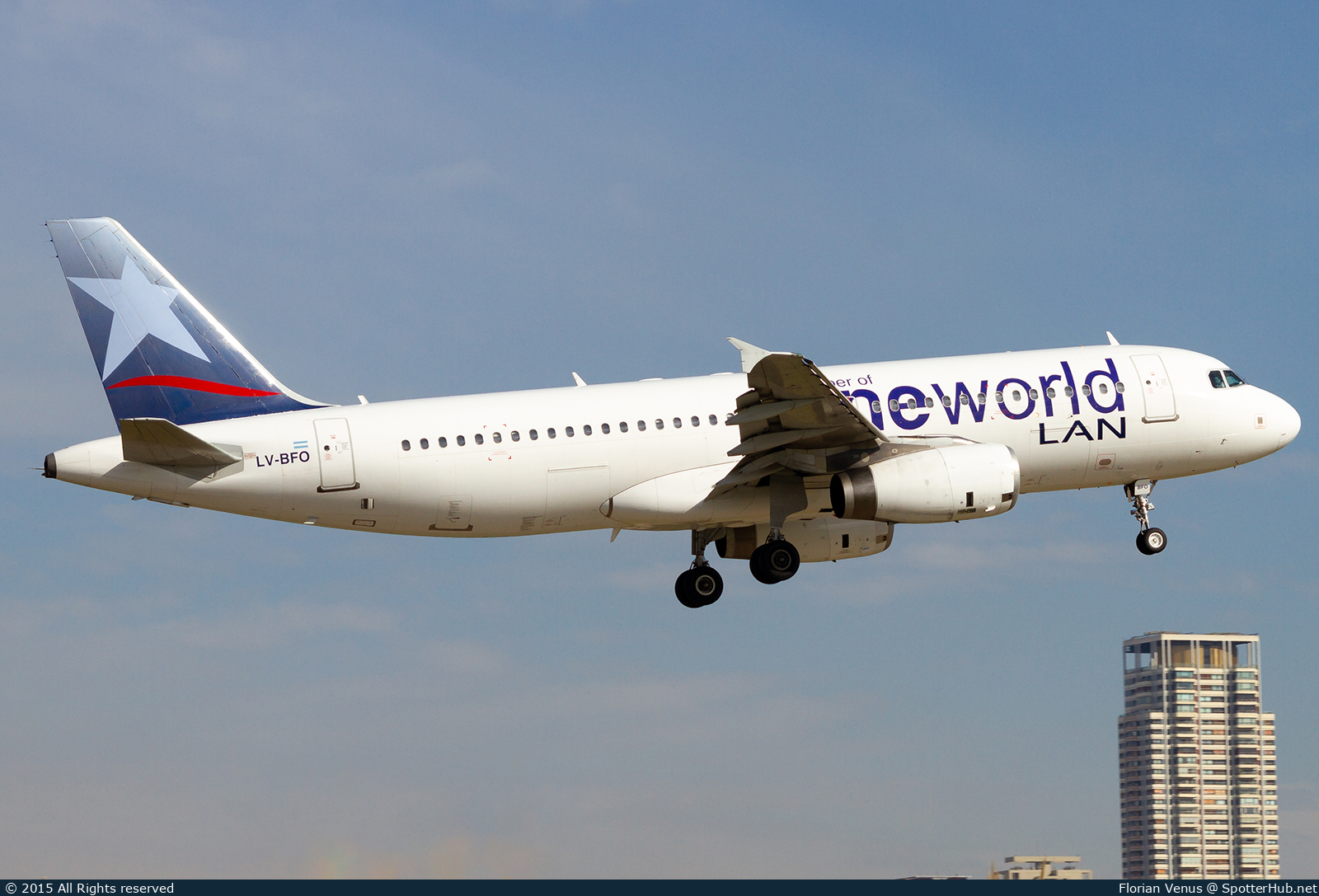 Photo of LV-BFO - Airbus A320-233 at Aeroparque / Jorge Newbery