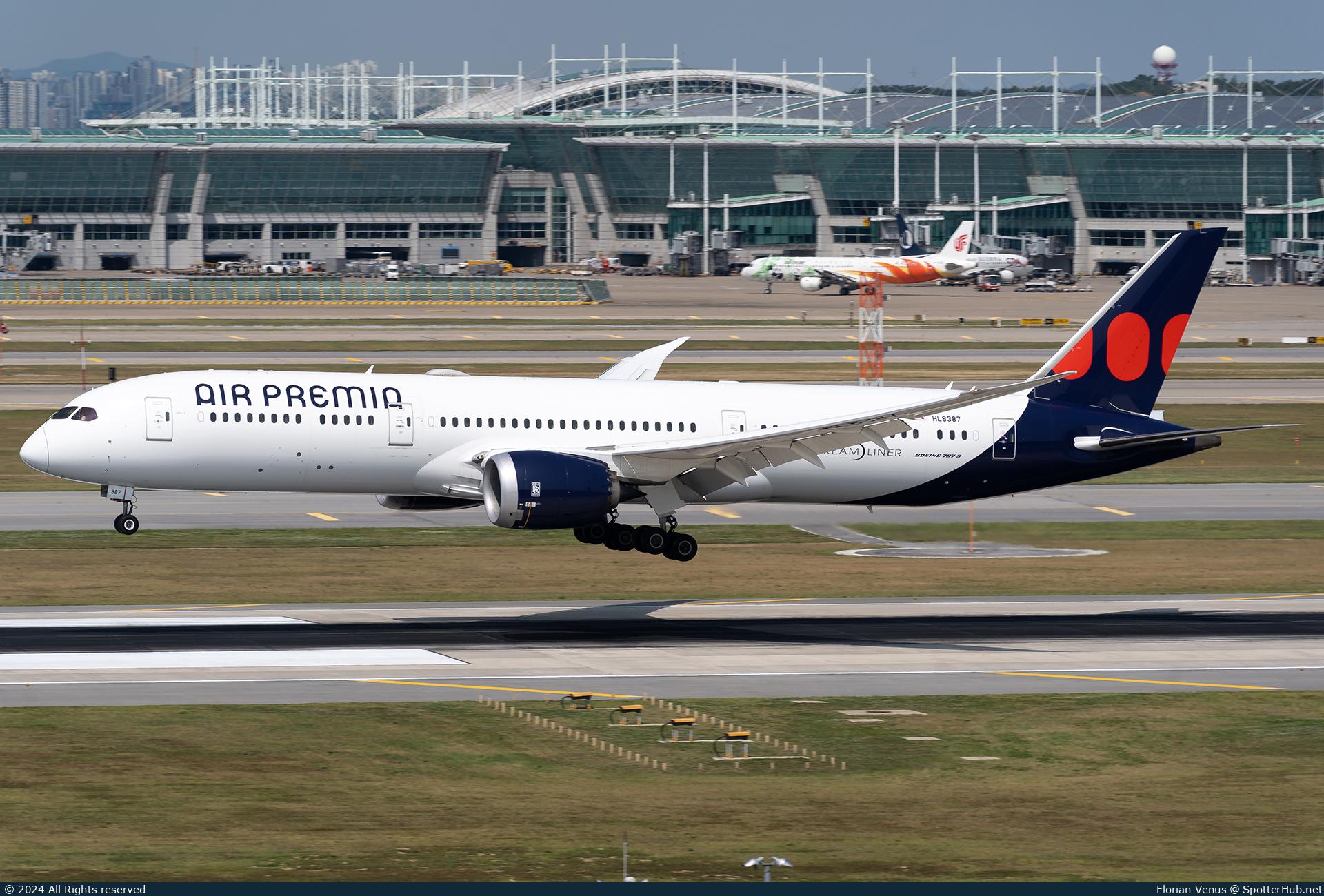 Photo of HL8387 - Boeing 787-9 Dreamliner operated by Air Premia