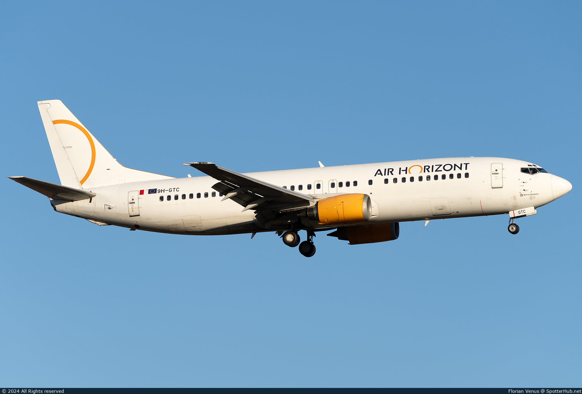 Photo of 9H-GTC - Boeing 737-430 operated by Air Horizont