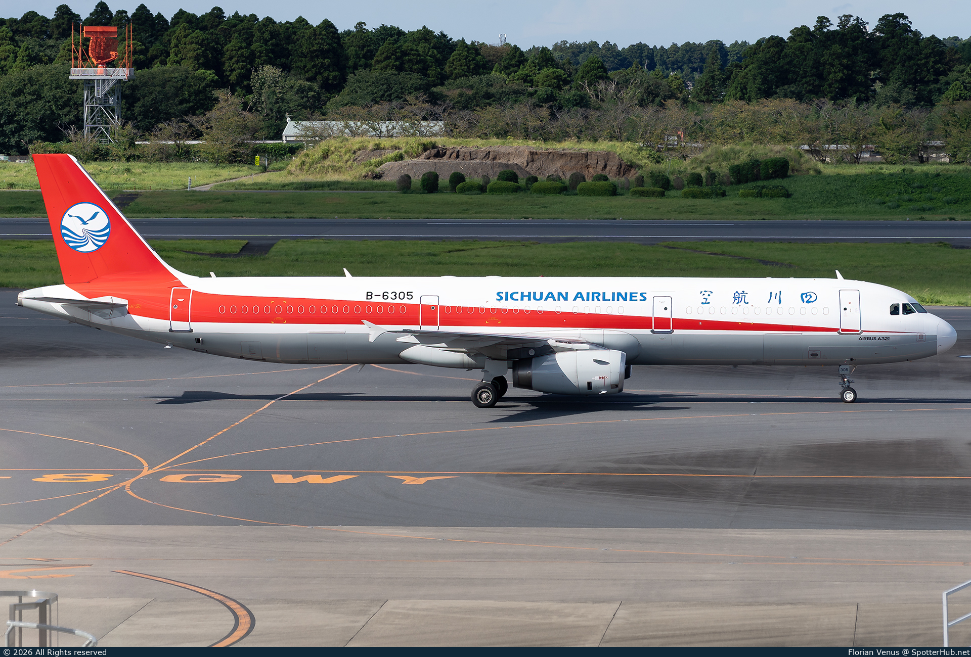 Photo of B-6305 - Airbus A321-231(PCF) operated by Sichuan Airlines Cargo