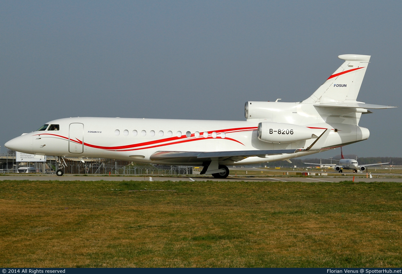 Photo of B-8206 - Dassault Falcon 7X operated by Asia United Business Aviation