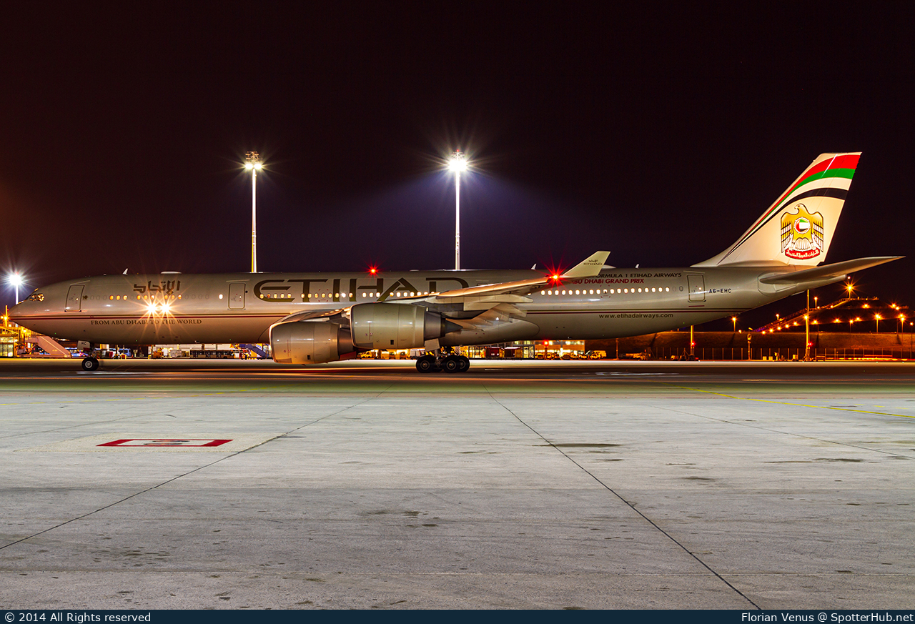 Photo of A6-EHC - Airbus A340-541 operated by Etihad Airways