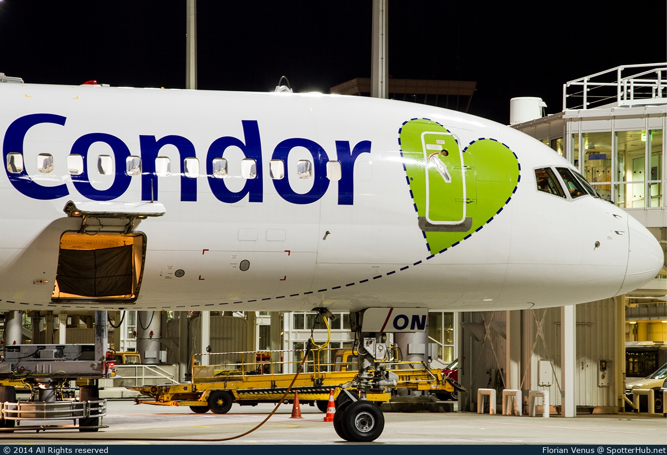 Photo of D-ABON - Boeing 757-330 operated by Condor