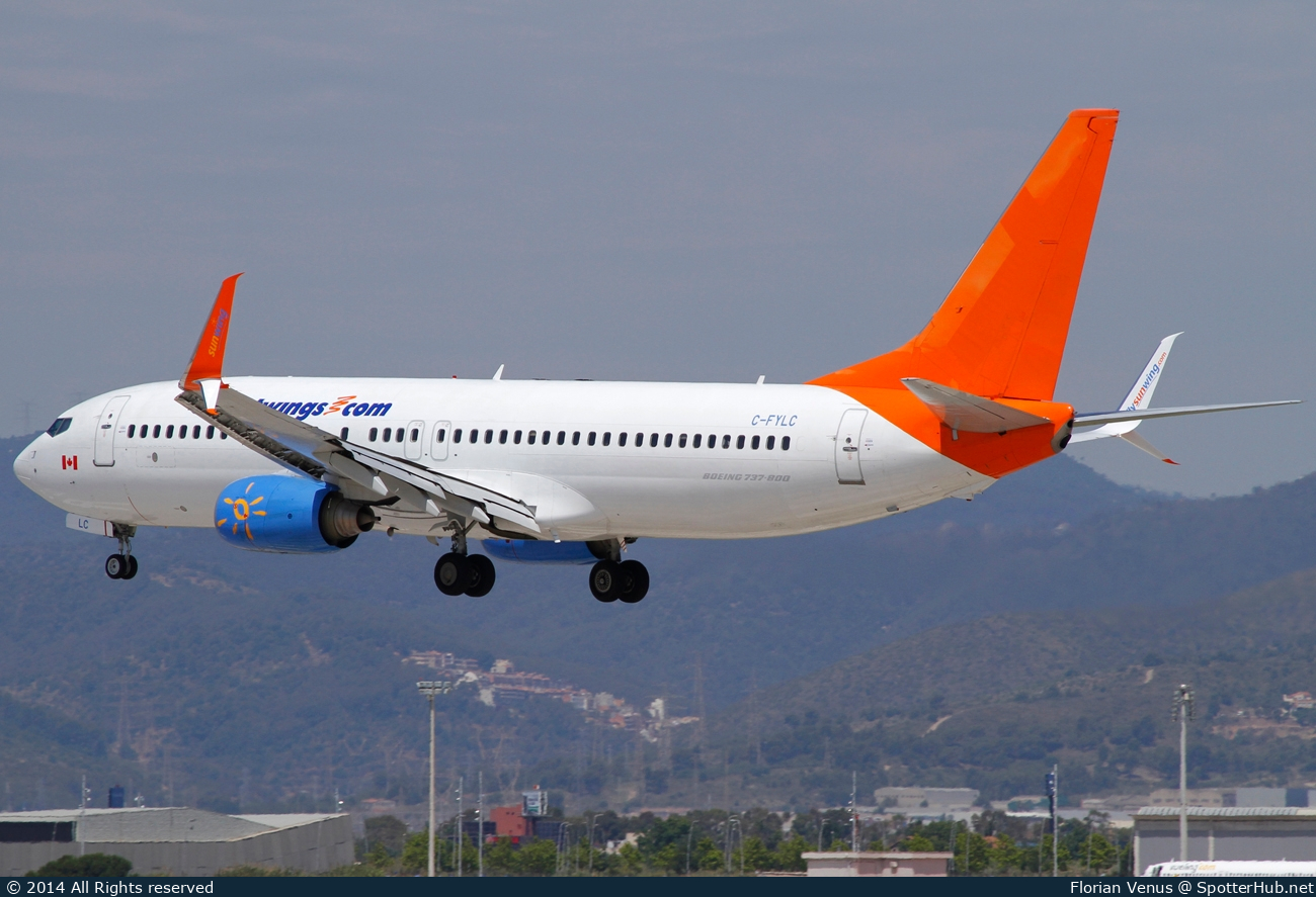 Photo of C-FYLC - Boeing 737-8BK operated by Sunwing Airlines