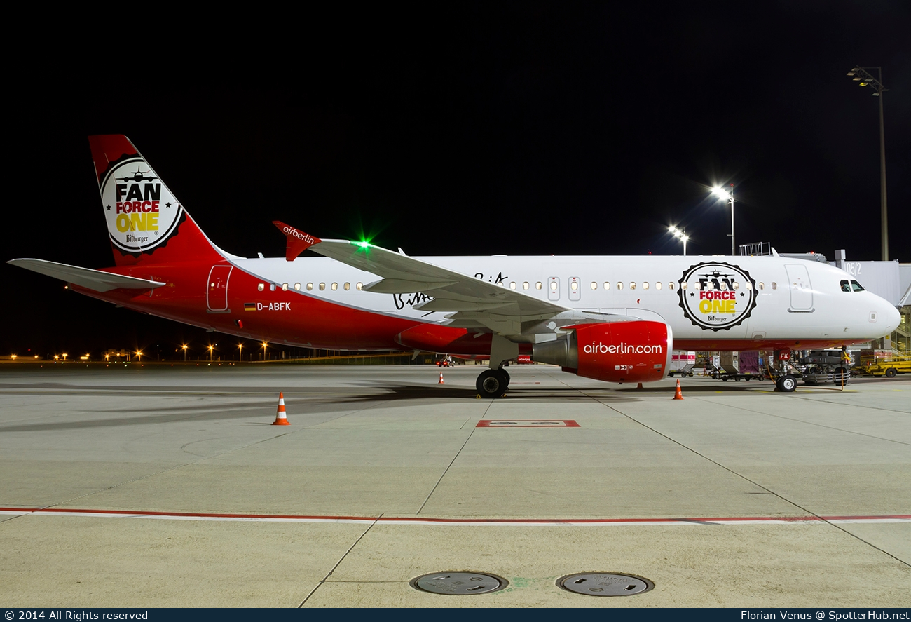 Photo of D-ABFK - Airbus A320-214 operated by Air Berlin