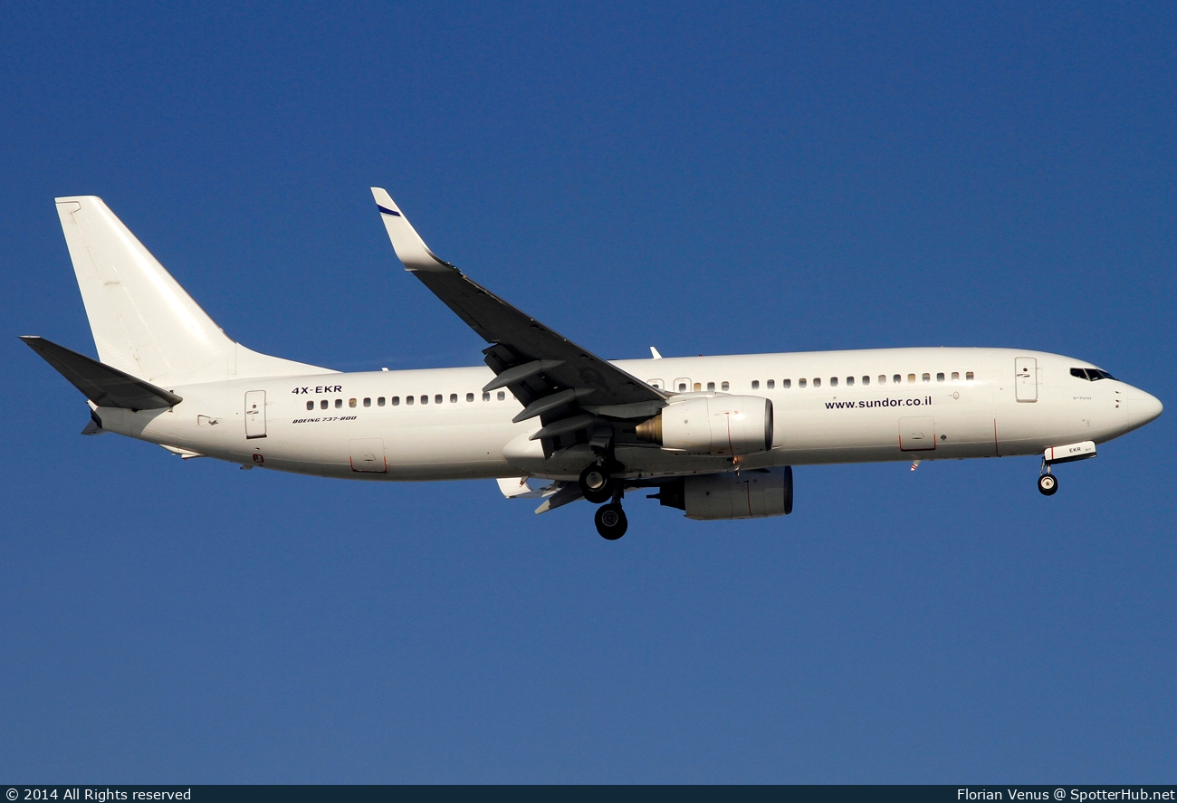 Photo of 4X-EKR - Boeing 737-804 operated by Sun d'Or (opb El Al Israel Airlines)