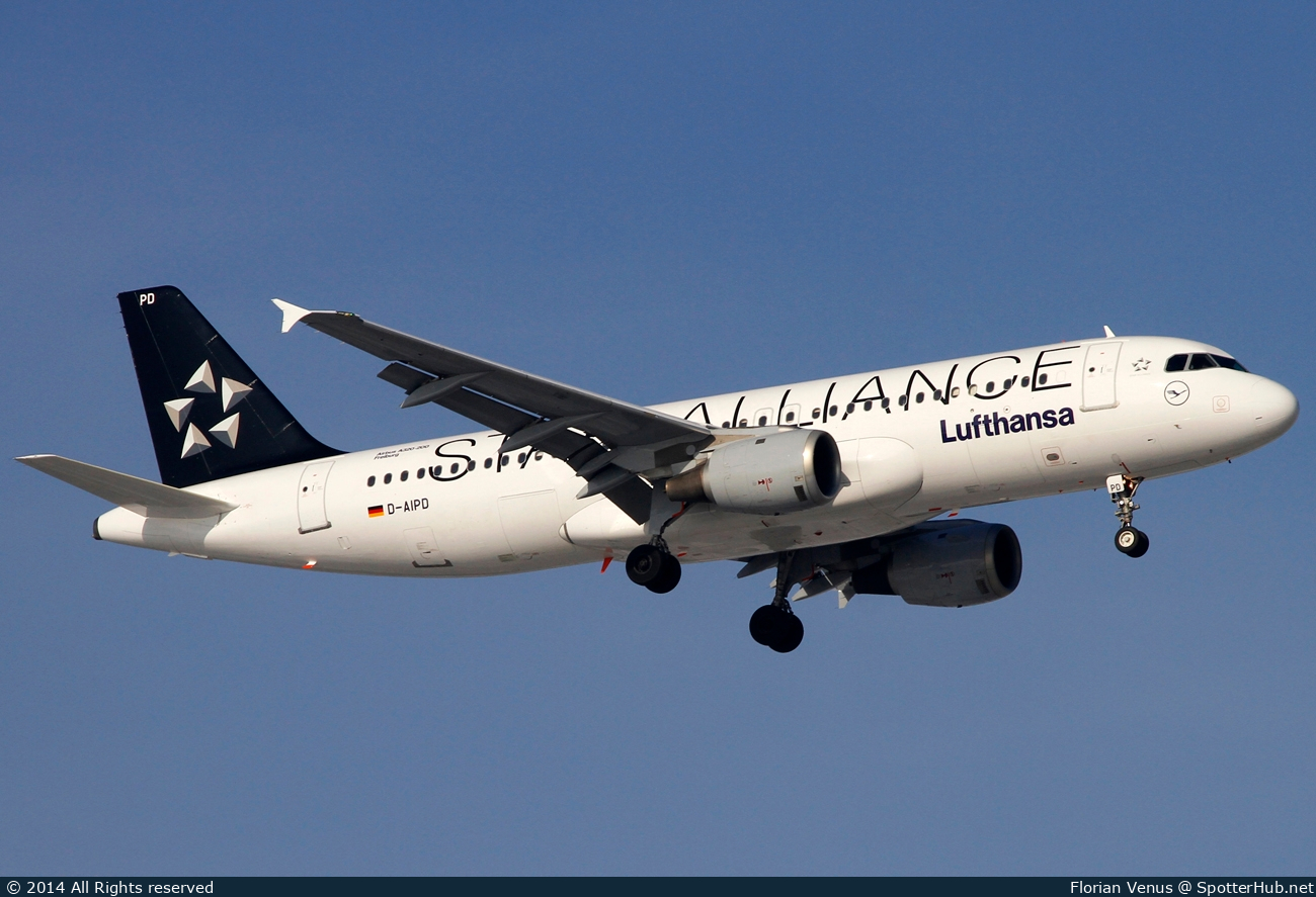 Photo of D-AIPD - Airbus A320-211 operated by Lufthansa
